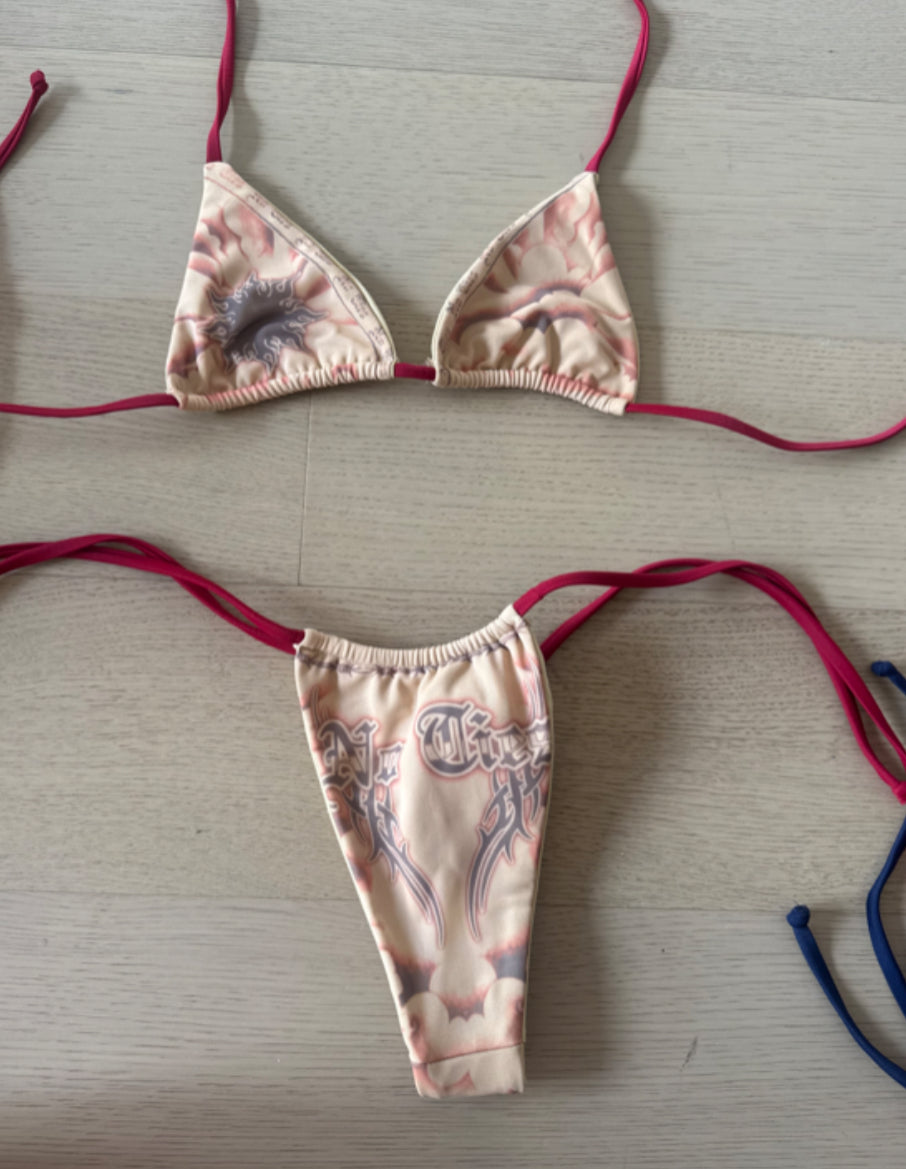 Red Tattoo Set