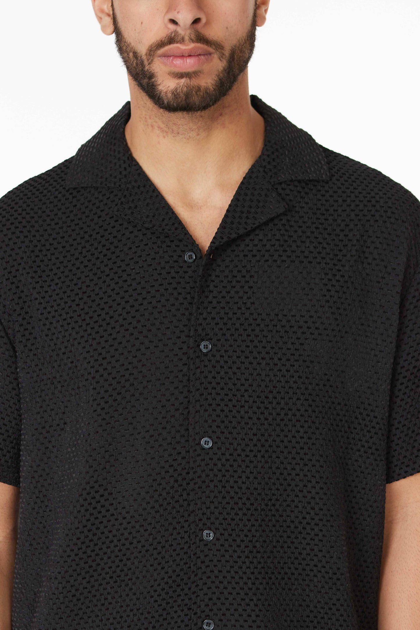 Crochet/Textured Short Sleeve Men's Shirt / L
